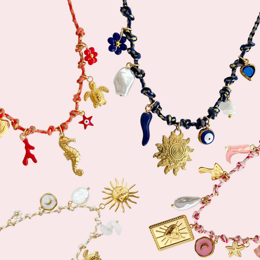 Colliers charms sur cordon coloré à personnaliser
