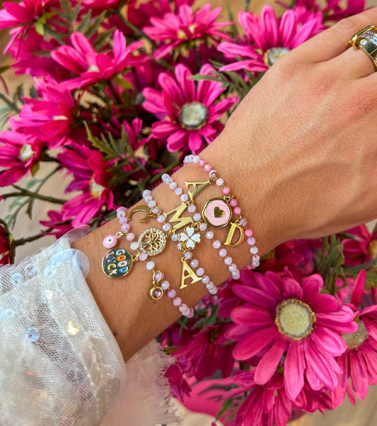 Bracelet perles rose personnalisé – Octobre Rose