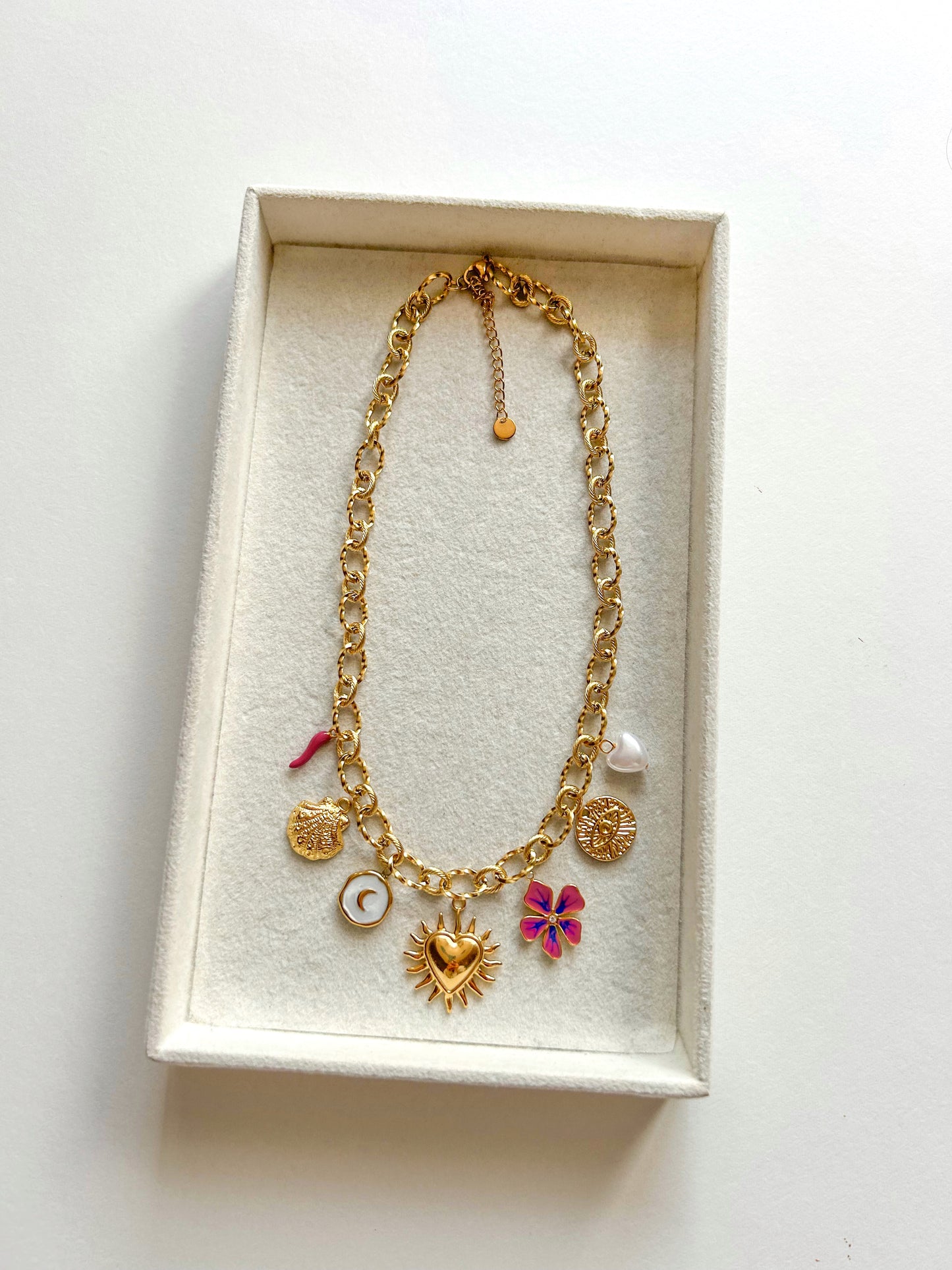 Collier chaîne dorée à personnaliser / commande garantie pour Noël