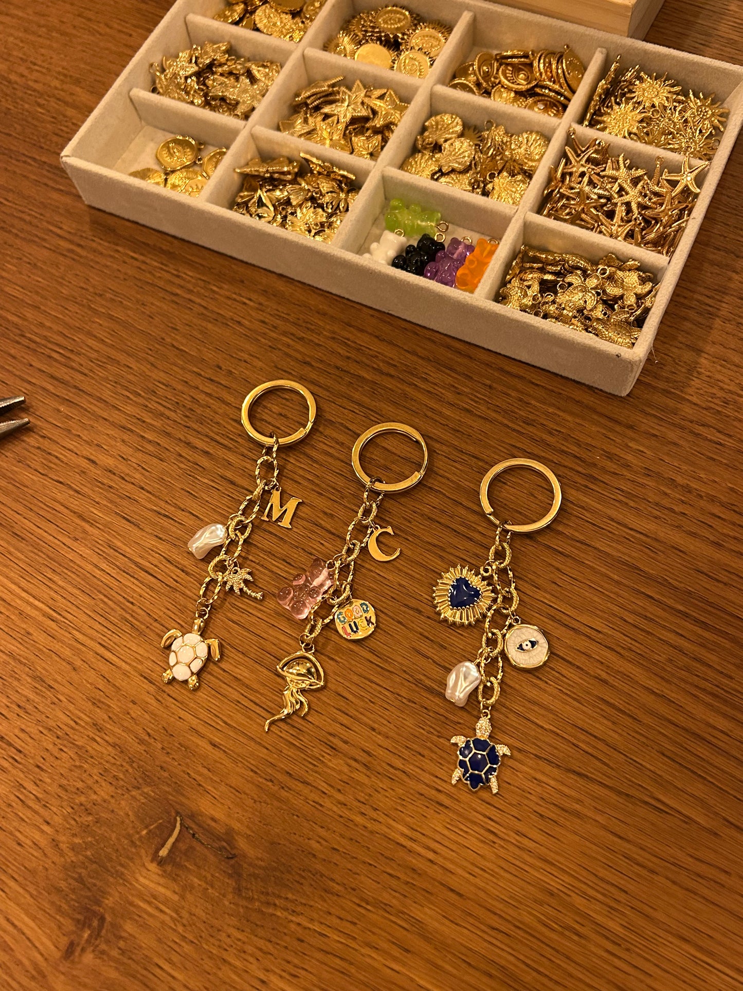 Atelier de personnalisation de bijoux à Lamballe ou Plérin (22)